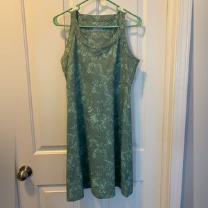 Columbia women’s dress. Size Small.